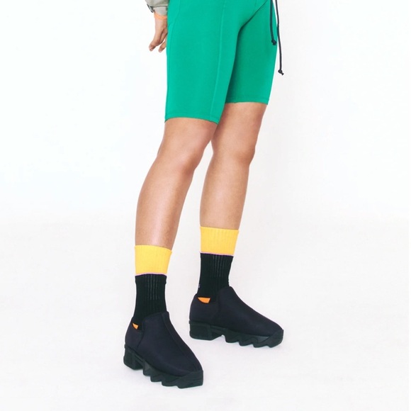 iRi NWB WES I Black Low Top Sneaker Shoes - Picture 7 of 9